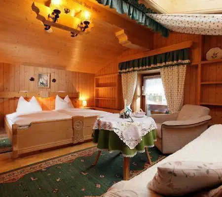 Haus Dittrich Apartman *