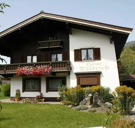 Haus Dittrich Apartamento